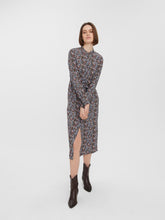 Load image into Gallery viewer, Easy Long Shirt Dress - Black with Blue Flowers - Vero Moda - Purple 3
