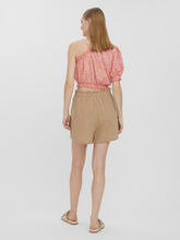 Load image into Gallery viewer, Natali Shorts - Nomad - Vero Moda - Khaki 4
