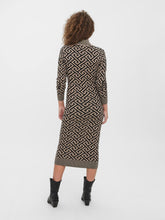 Charger l&#39;image dans la galerie, Aria Calf Dress - Black/Silver Mink - Vero Moda - Khaki 4
